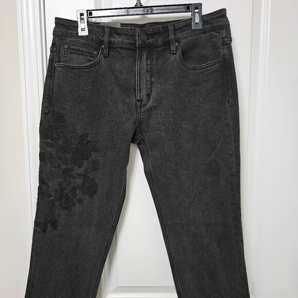 NWT Guess Jeans Women's 32 (33x32) Black Slim Tapered Mid-Rise Embroidered - Picture 1 of 13